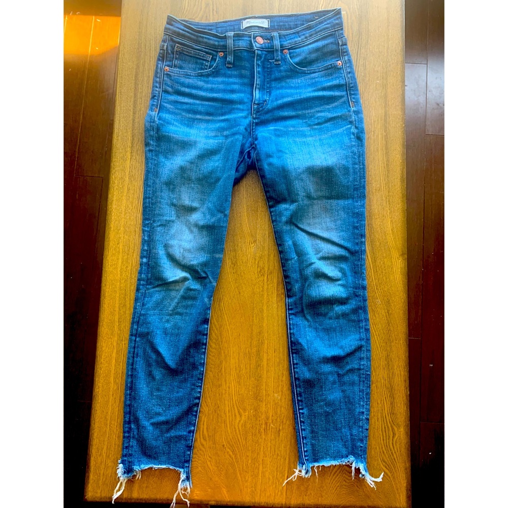 Light wash 9” Hugh-Rise Skinny Crop Madewell Jeans